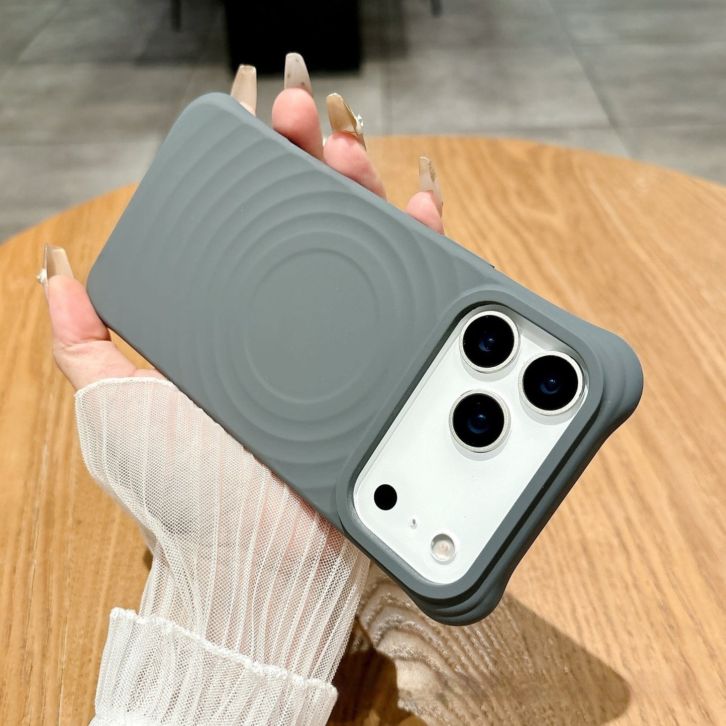 Wave Ripple Pattern Magnetic Suction Phone Case Liquid Silicone Simple