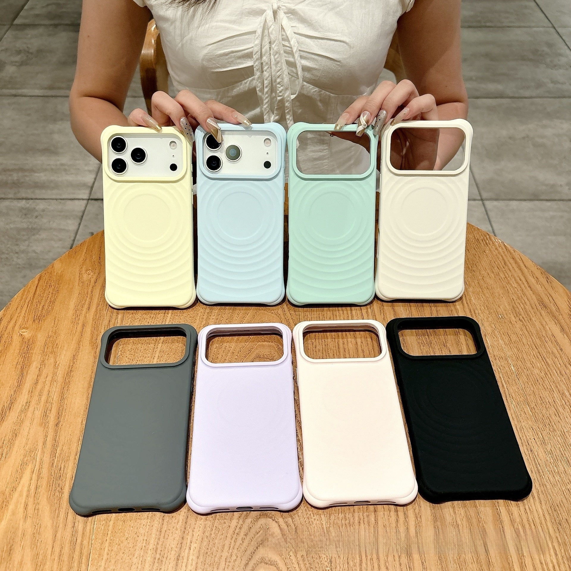 Wave Ripple Pattern Magnetic Suction Phone Case Liquid Silicone Simple